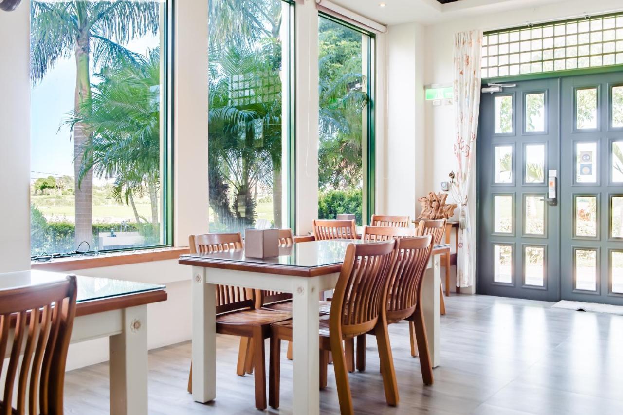 Summer Garden Taitung Exterior photo